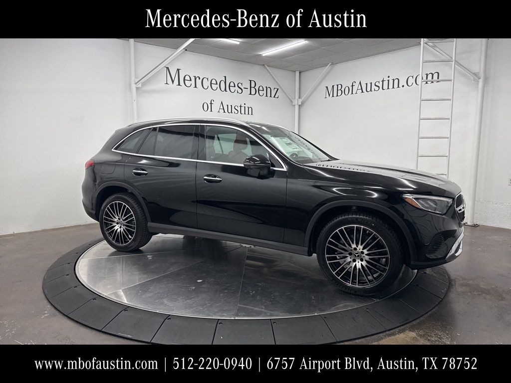 2026 Mercedes-Benz GLC Base's photo