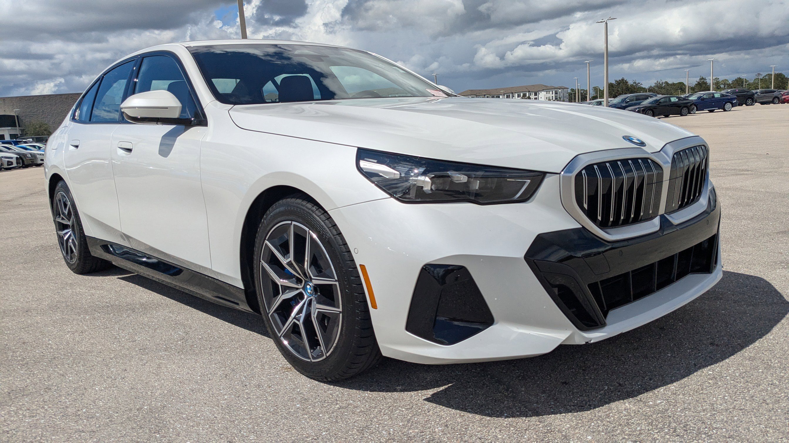 2024 Bmw i5 eDrive40 photo 2