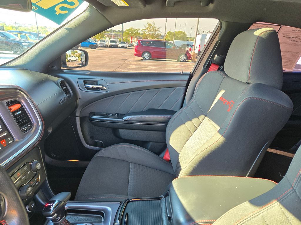 2019 Dodge Charger SRT8 Hellcat photo 24