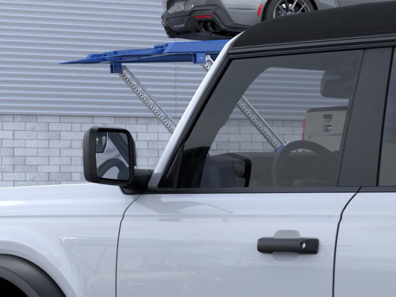 2025 Ford Bronco Base photo 20