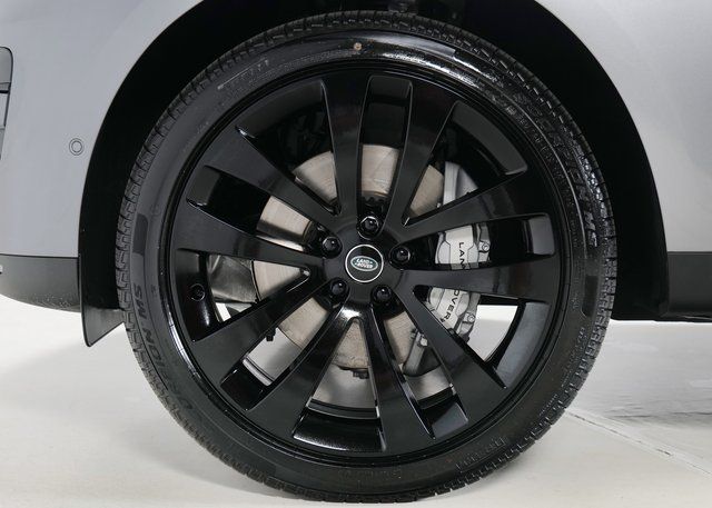 2025 Land Rover Range Rover Sport SE photo 9