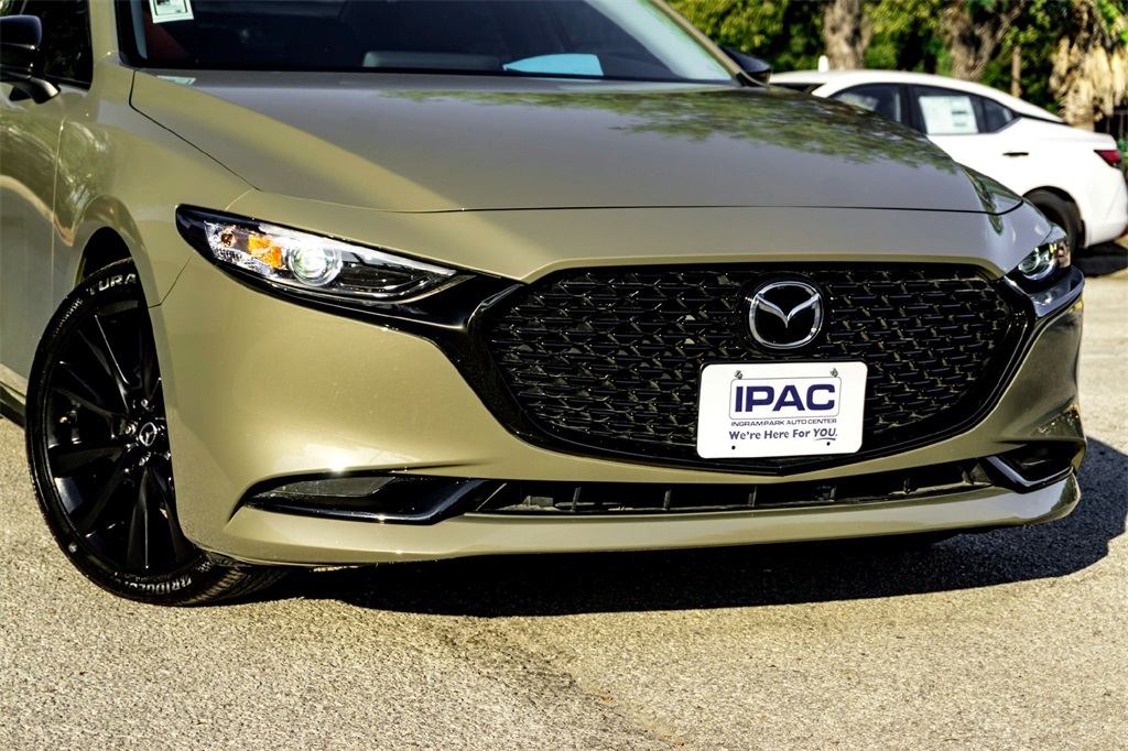 2025 Mazda Mazda3 2.5 Carbon Turbo photo 3