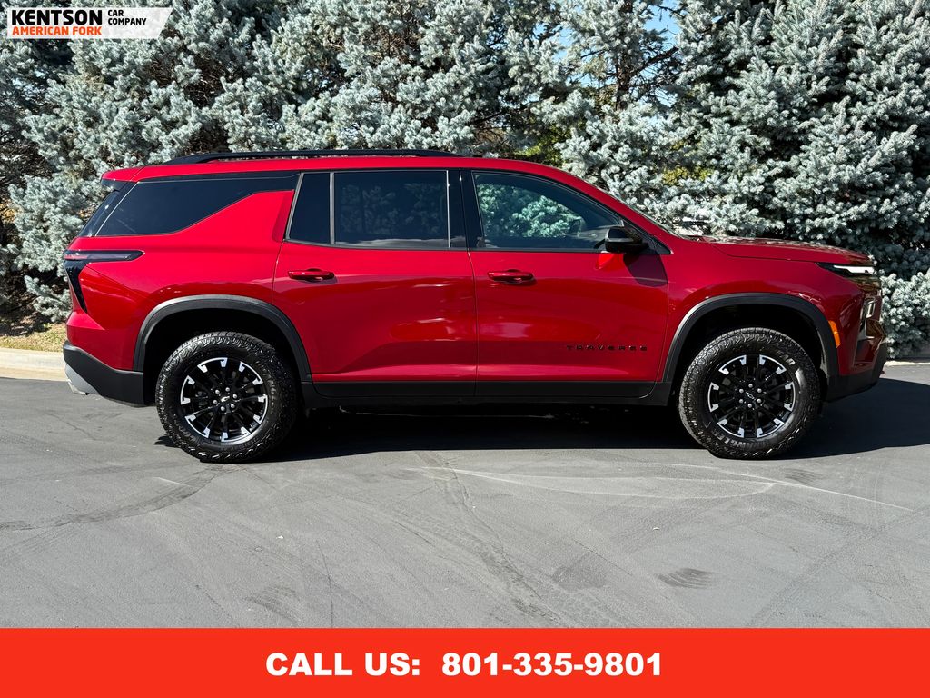 2024 Chevrolet Traverse Z71 photo 10