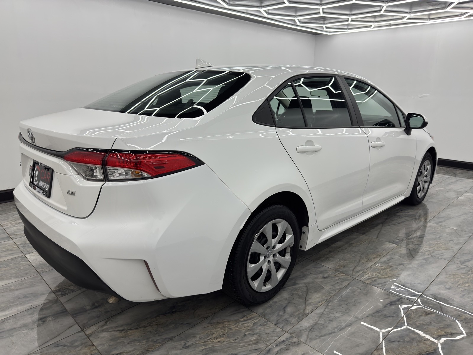 2023 Toyota Corolla LE photo 8