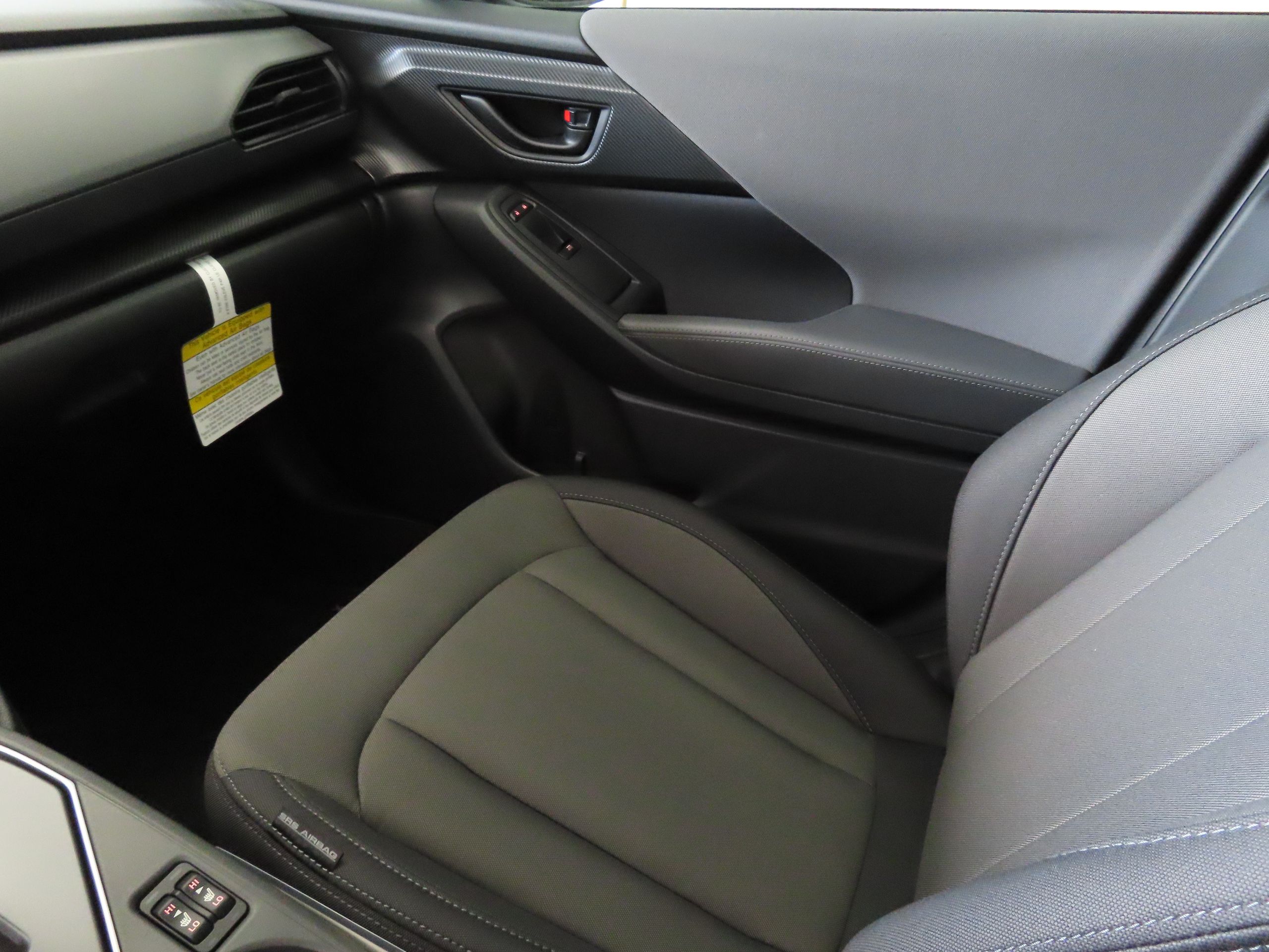 2025 Subaru Crosstrek Premium photo 17