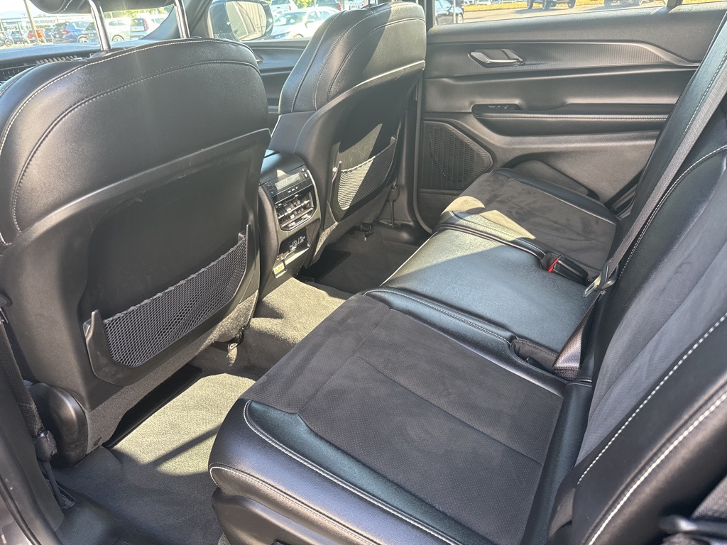 2024 Jeep Grand Cherokee Altitude photo 15