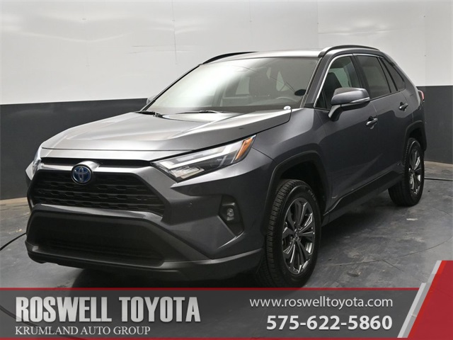 2022 Toyota RAV4 XLE Premium's photo