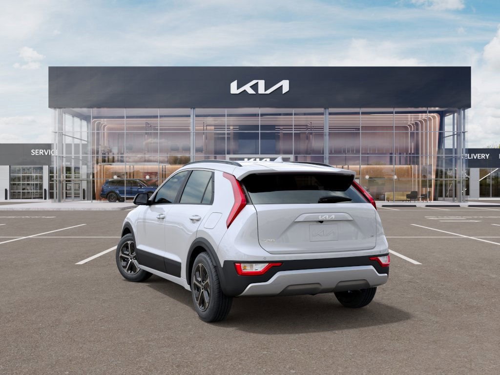 2025 Kia Niro EX photo 3