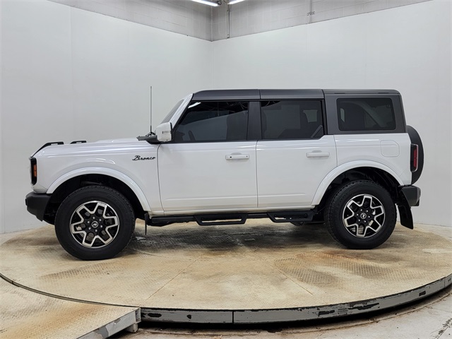 2023 Ford Bronco Outer Banks photo 8