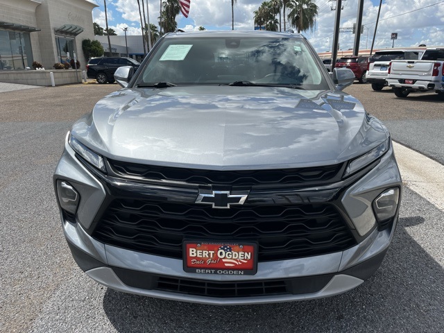 2023 Chevrolet Blazer 2LT photo 2