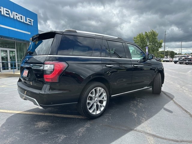 2019 Ford Expedition Limited photo 2