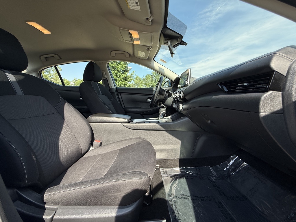 2022 Nissan Sentra SV photo 27