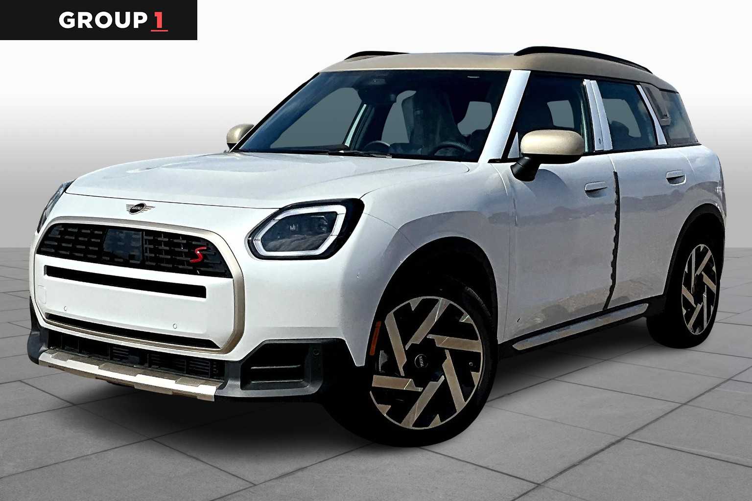 2026 MINI Countryman S's photo