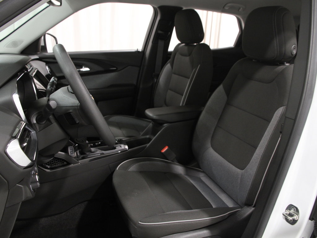 2022 Chevrolet Trailblazer LT photo 4