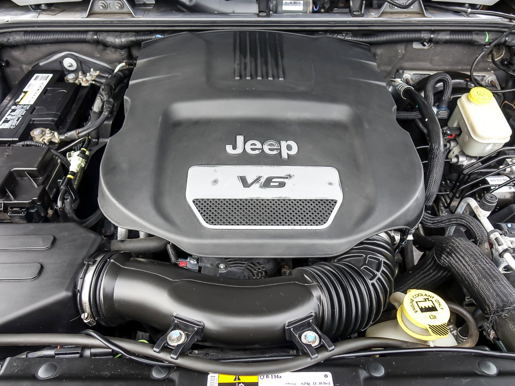 2014 JEEP WRANGLER - Image 23