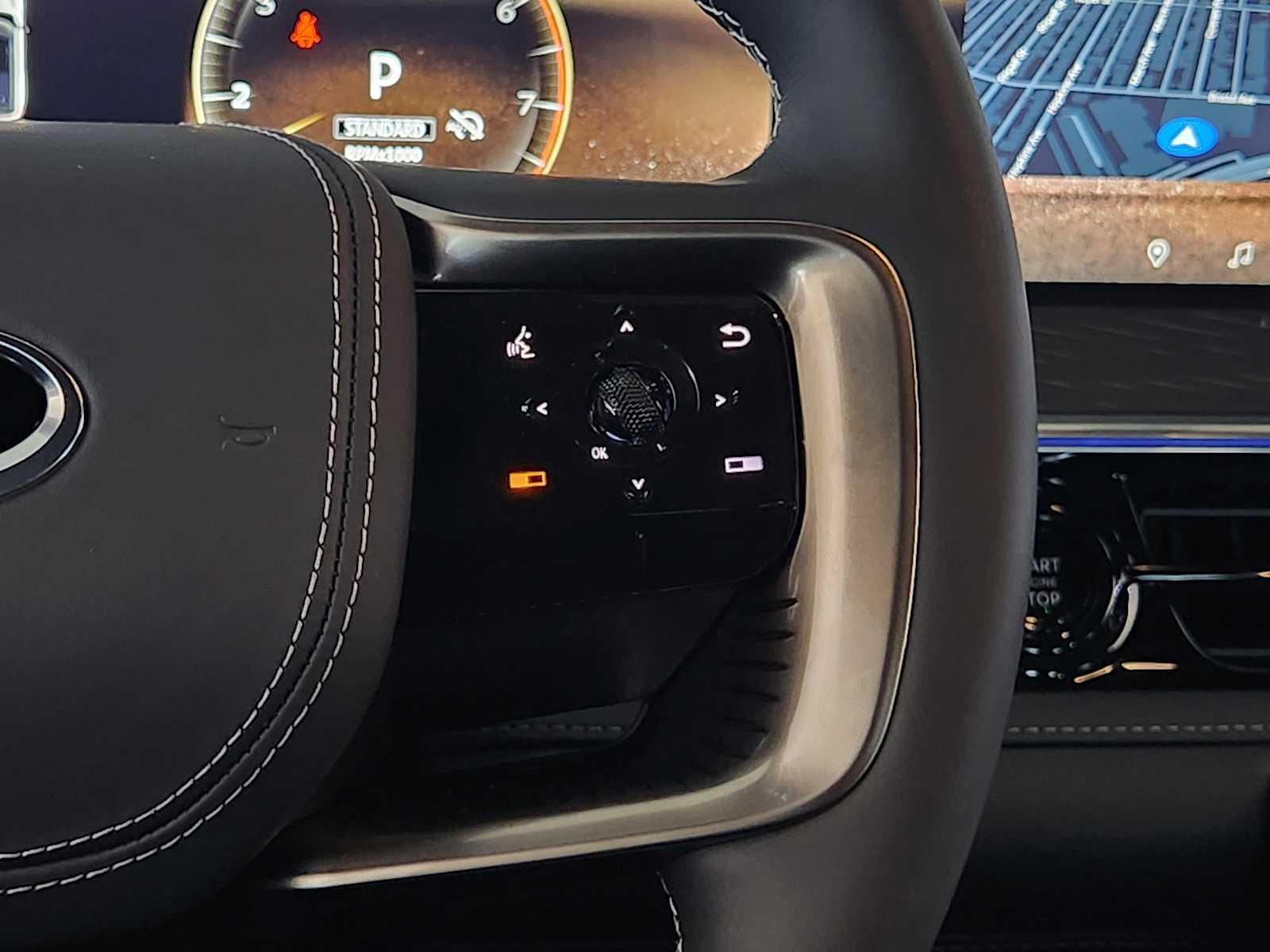 2025 Infiniti QX80 photo 25