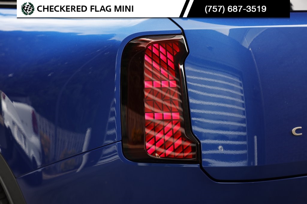 2025 Mini Cooper S ALL4 photo 12