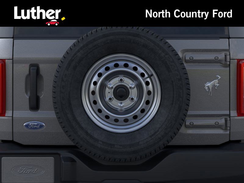 2025 Ford Bronco Base photo 19