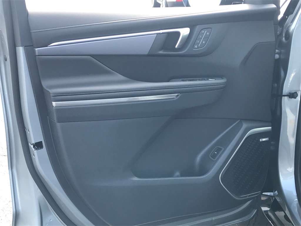 2026 BUICK ENCLAVE - Image 13