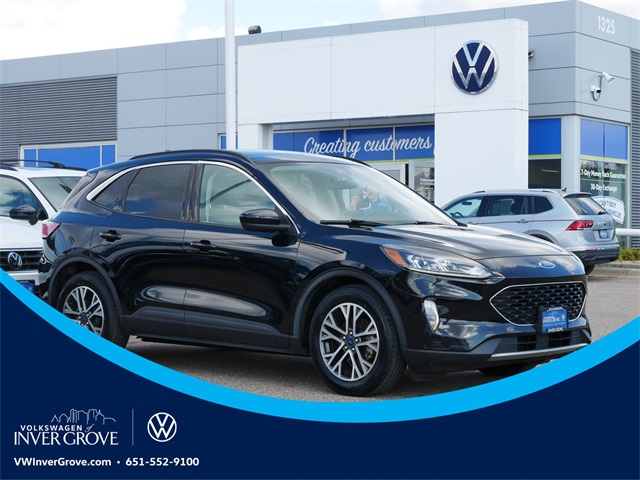 2020 Ford Escape SEL's photo