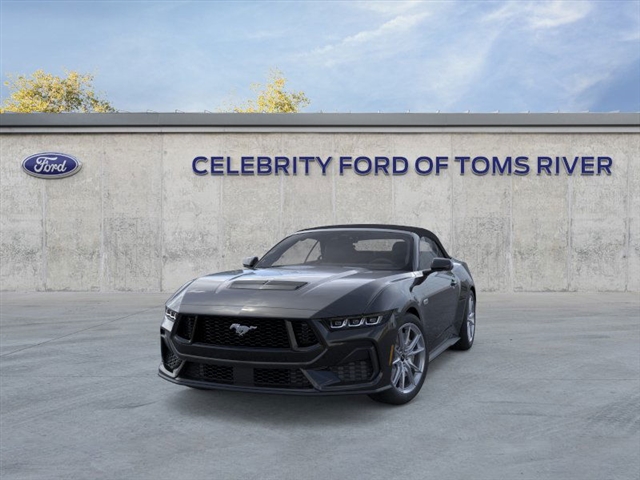 2025 Ford Mustang GT photo 2