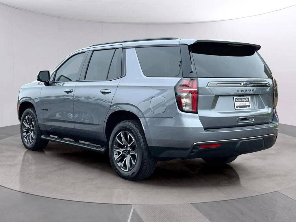 2022 Chevrolet Tahoe Z71 photo 2