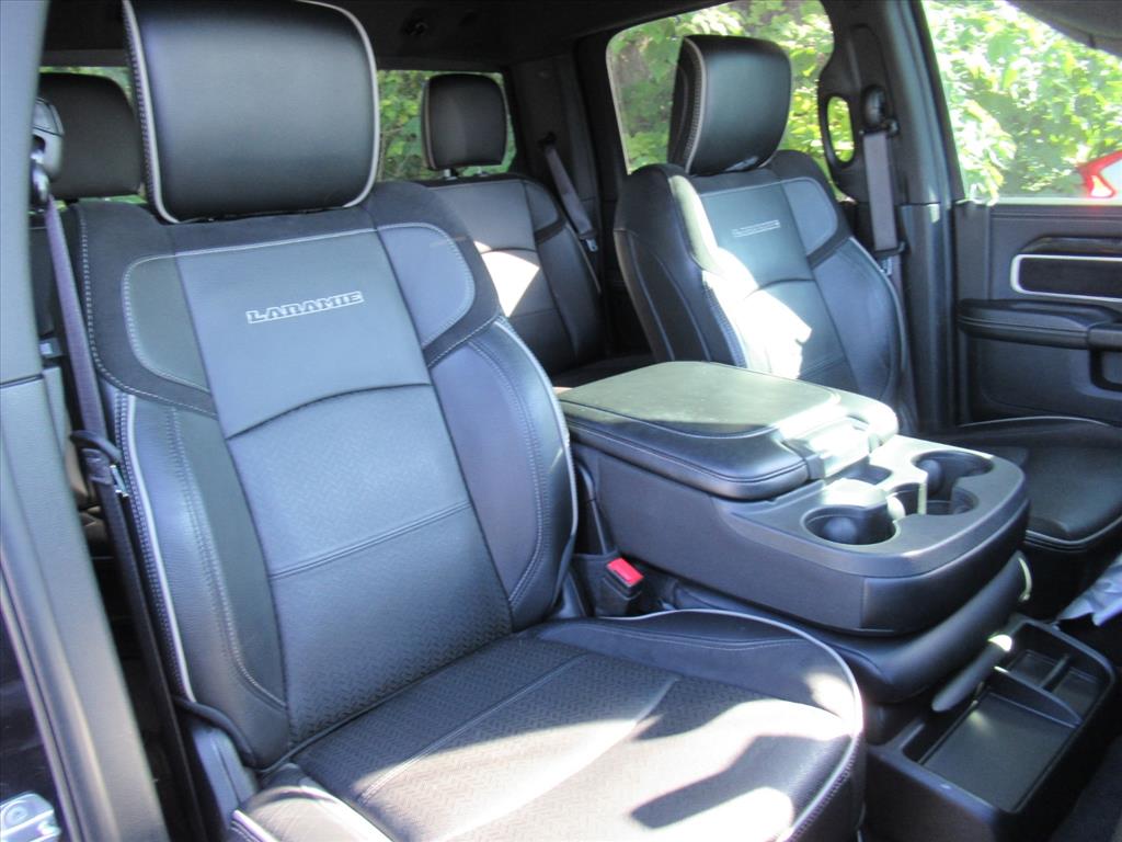 2021 Ram 3500 Laramie photo 12
