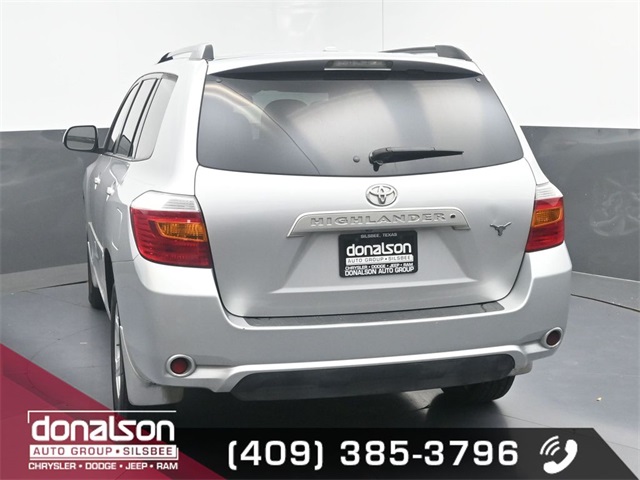 2010 Toyota Highlander SE photo 3