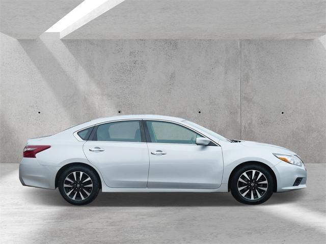 Certified 2018 Nissan Altima SV with VIN 1N4AL3AP8JC126461 for sale in Shakopee, Minnesota