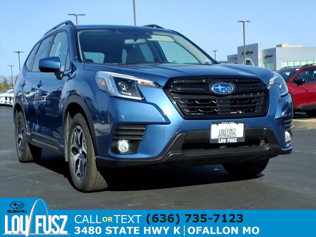 2023 Subaru Forester Premium's photo