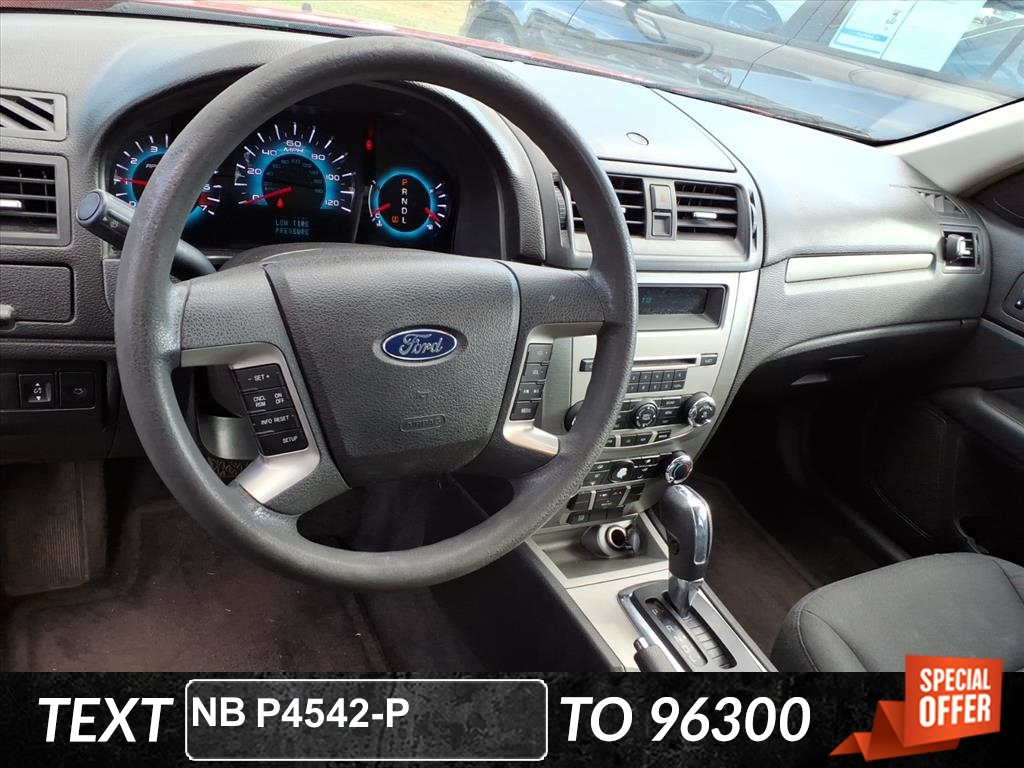 2012 Ford Fusion SE photo 5