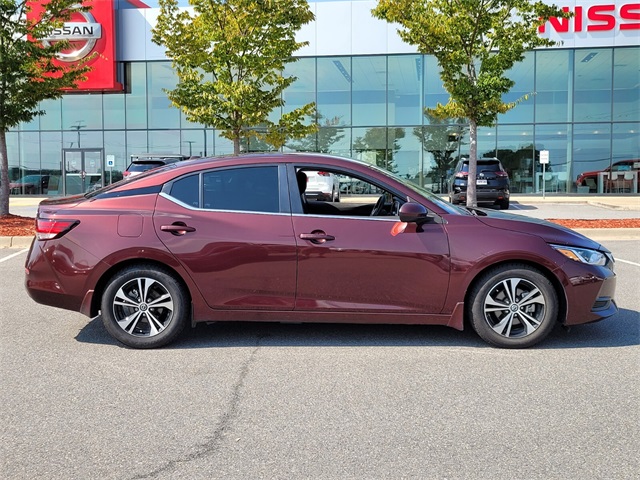 2022 Nissan Sentra SV photo 2
