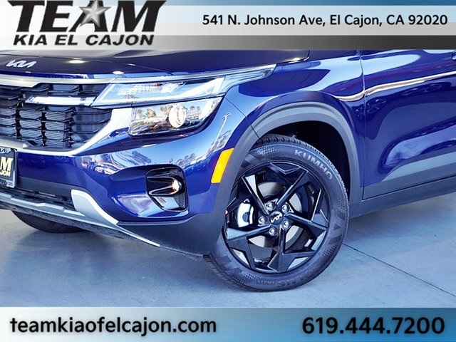 2026 Kia Seltos EX photo 3