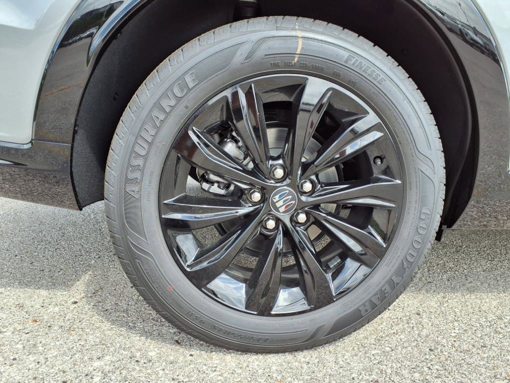 2025 Buick Envista ST photo 23