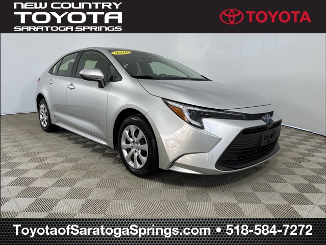 2024 Toyota Corolla LE's photo