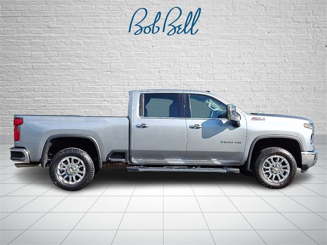 2024 Chevrolet Silverado 2500HD LTZ photo 7