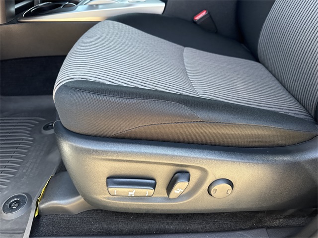 2024 Toyota 4Runner SR5 photo 11