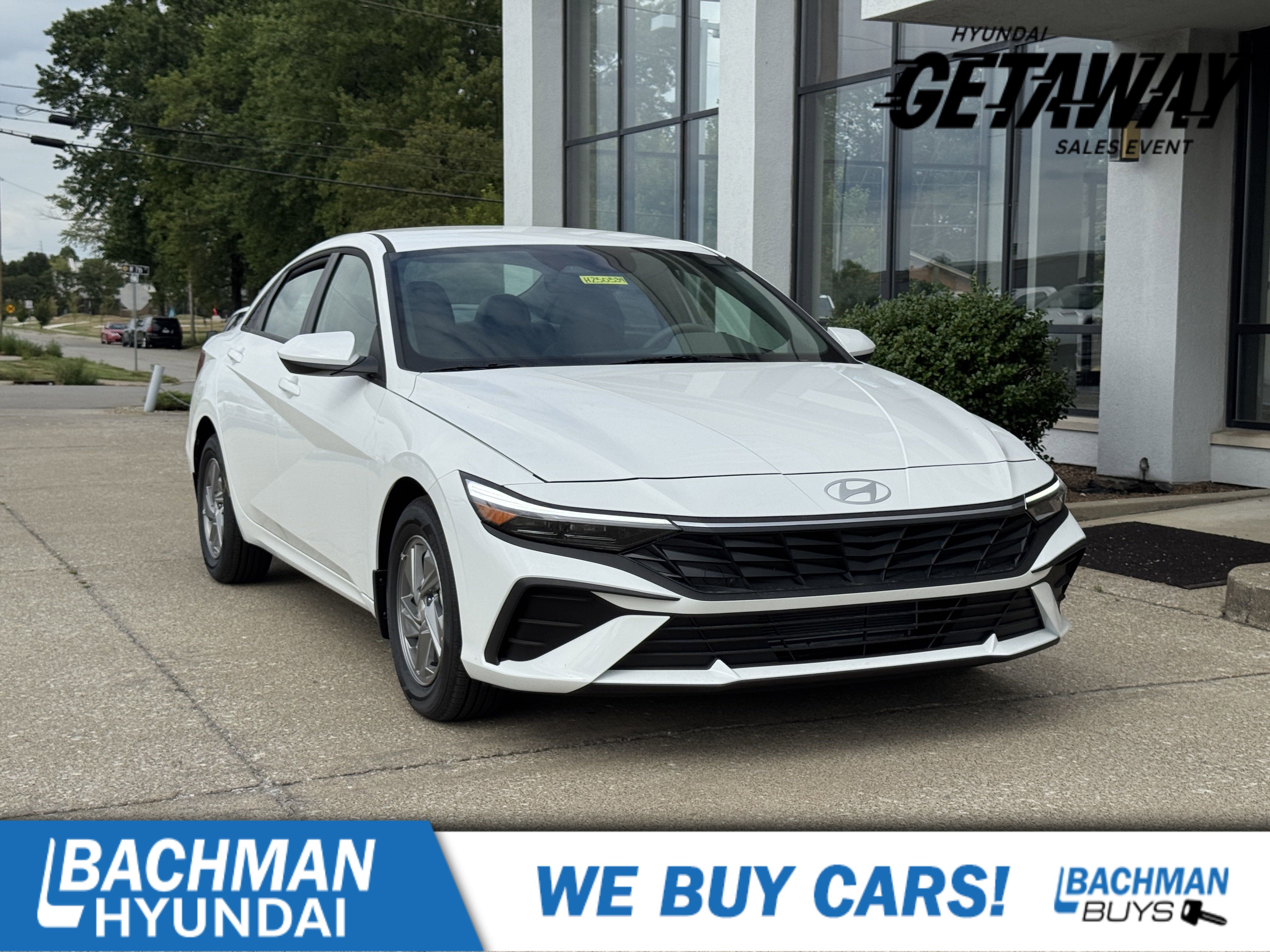 2025 Hyundai Elantra SE