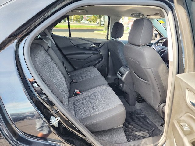 2022 Chevrolet Equinox LT photo 23