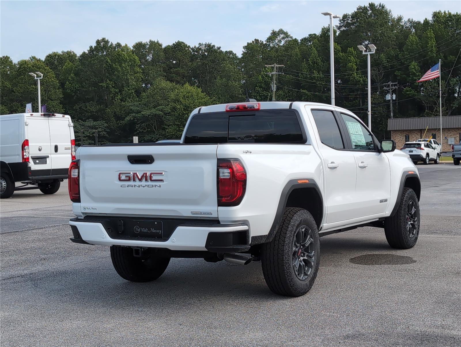 2025 Gmc Canyon Elevation photo 3
