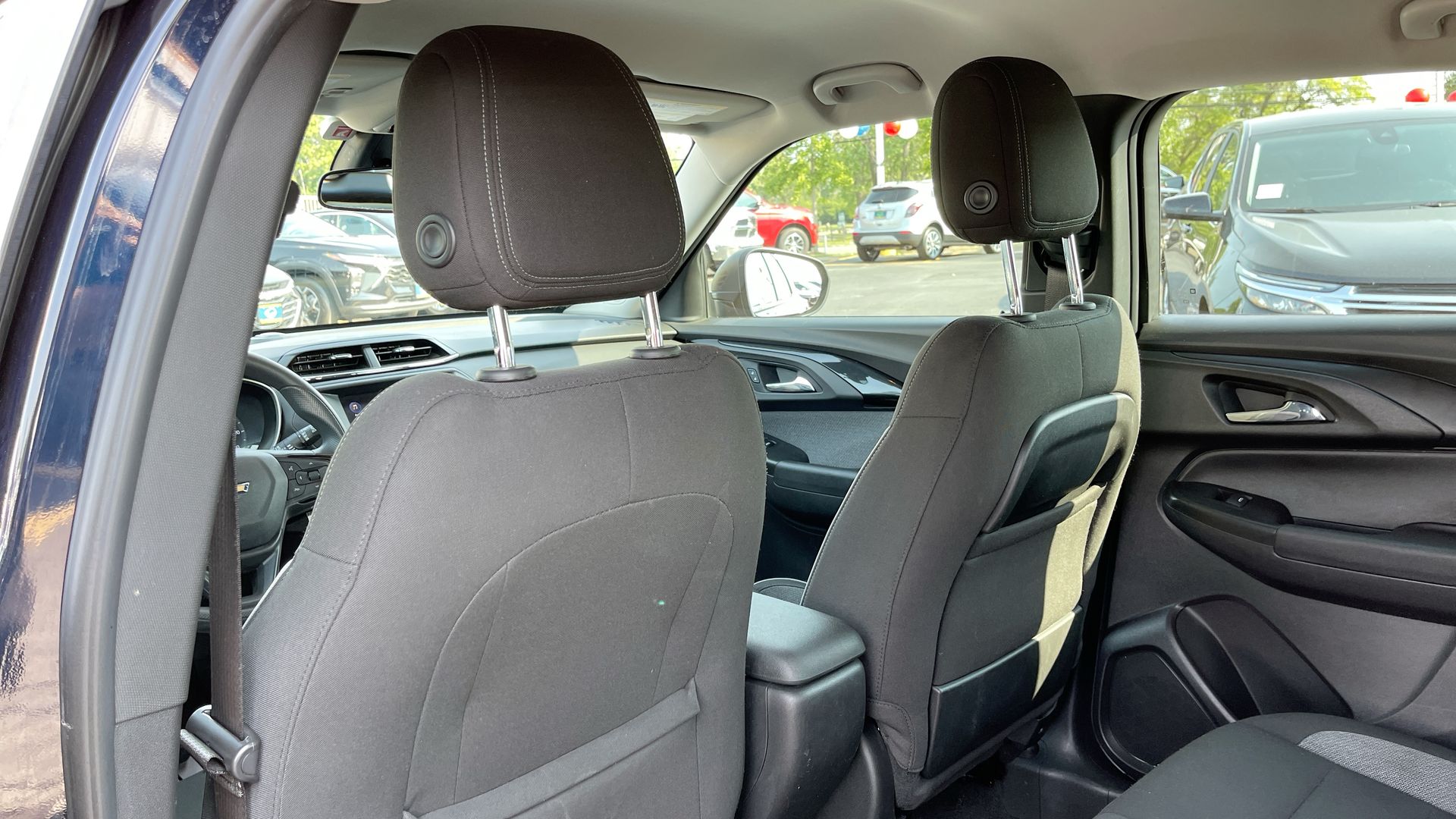 2021 Chevrolet Trailblazer LS photo 22