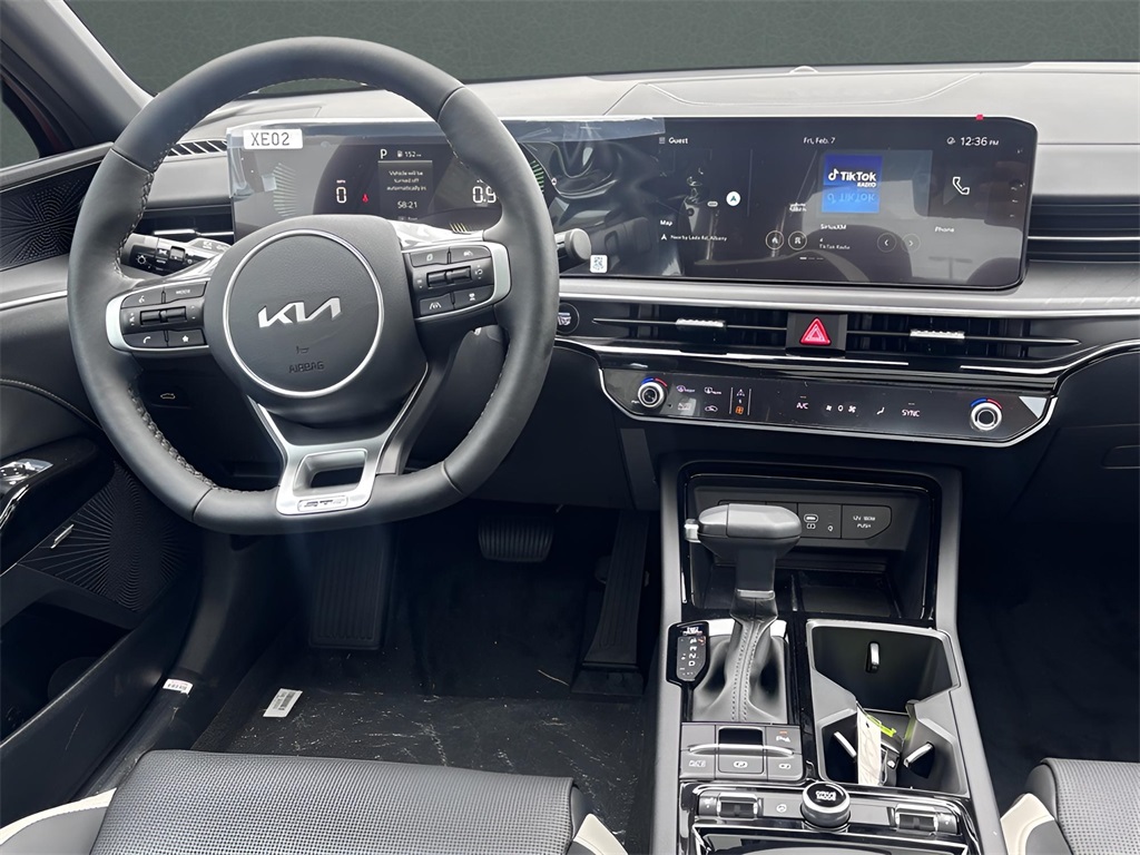 2025 Kia K5 GT-Line photo 19