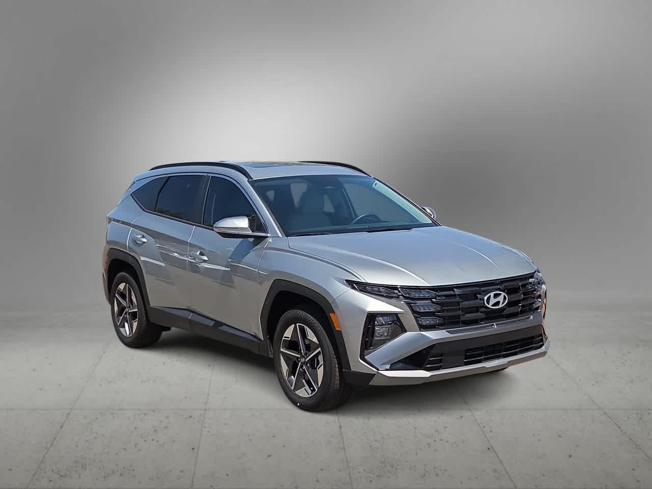 2025 Hyundai Tucson SEL Convenience photo 2