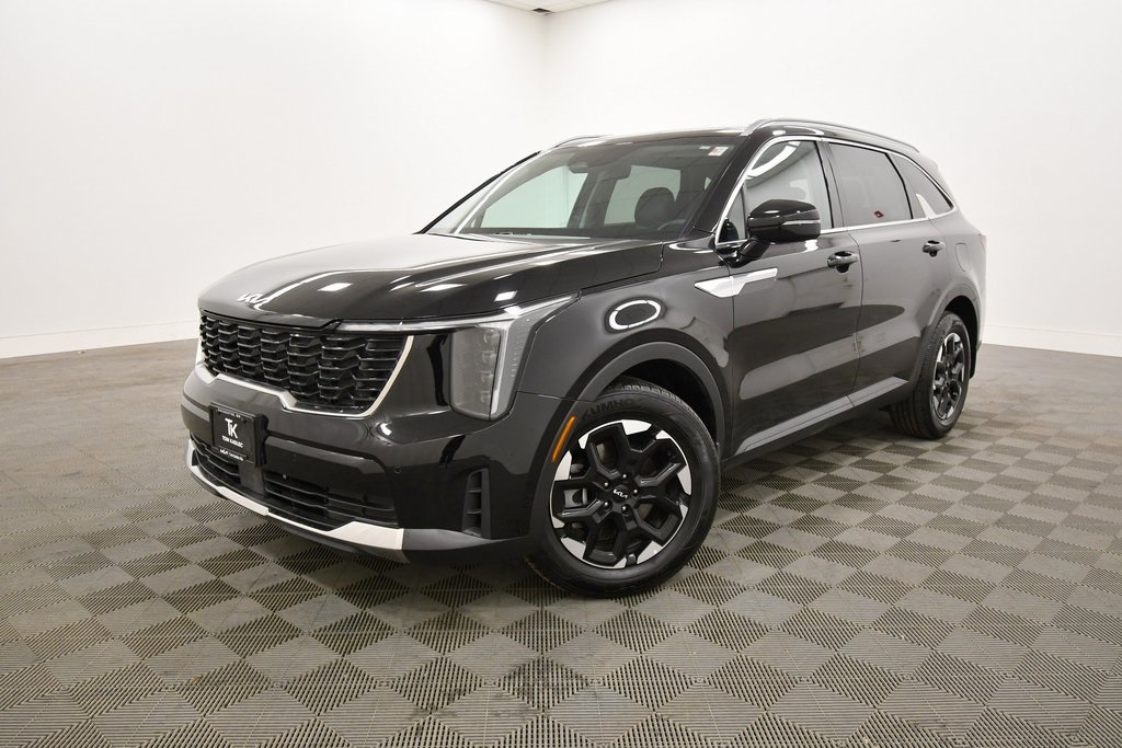 Certified 2025 Kia Sorento S with VIN 5XYRL4JC9SG319747 for sale in Rochester, Minnesota