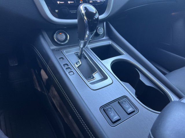 2021 Nissan Murano SL photo 12