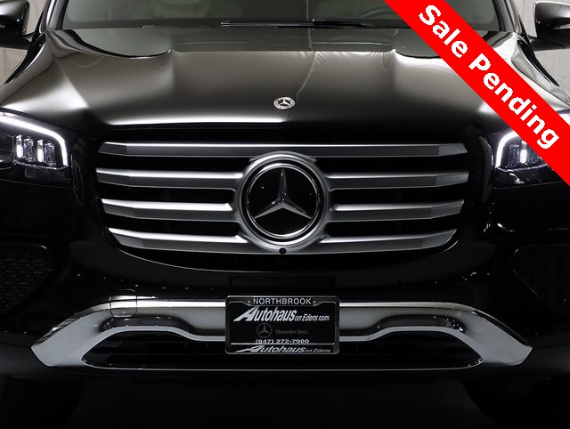 2025 Mercedes Benz GLS 450 4MATIC photo 6
