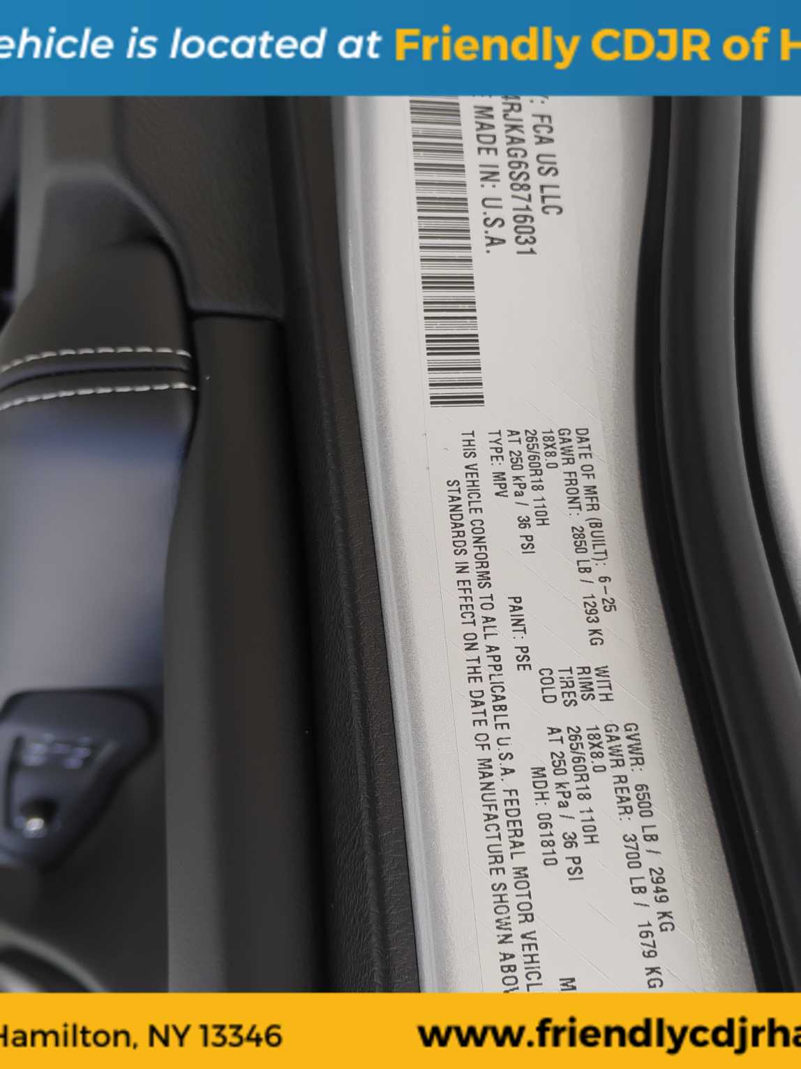 2025 Jeep Grand Cherokee Altitude photo 3