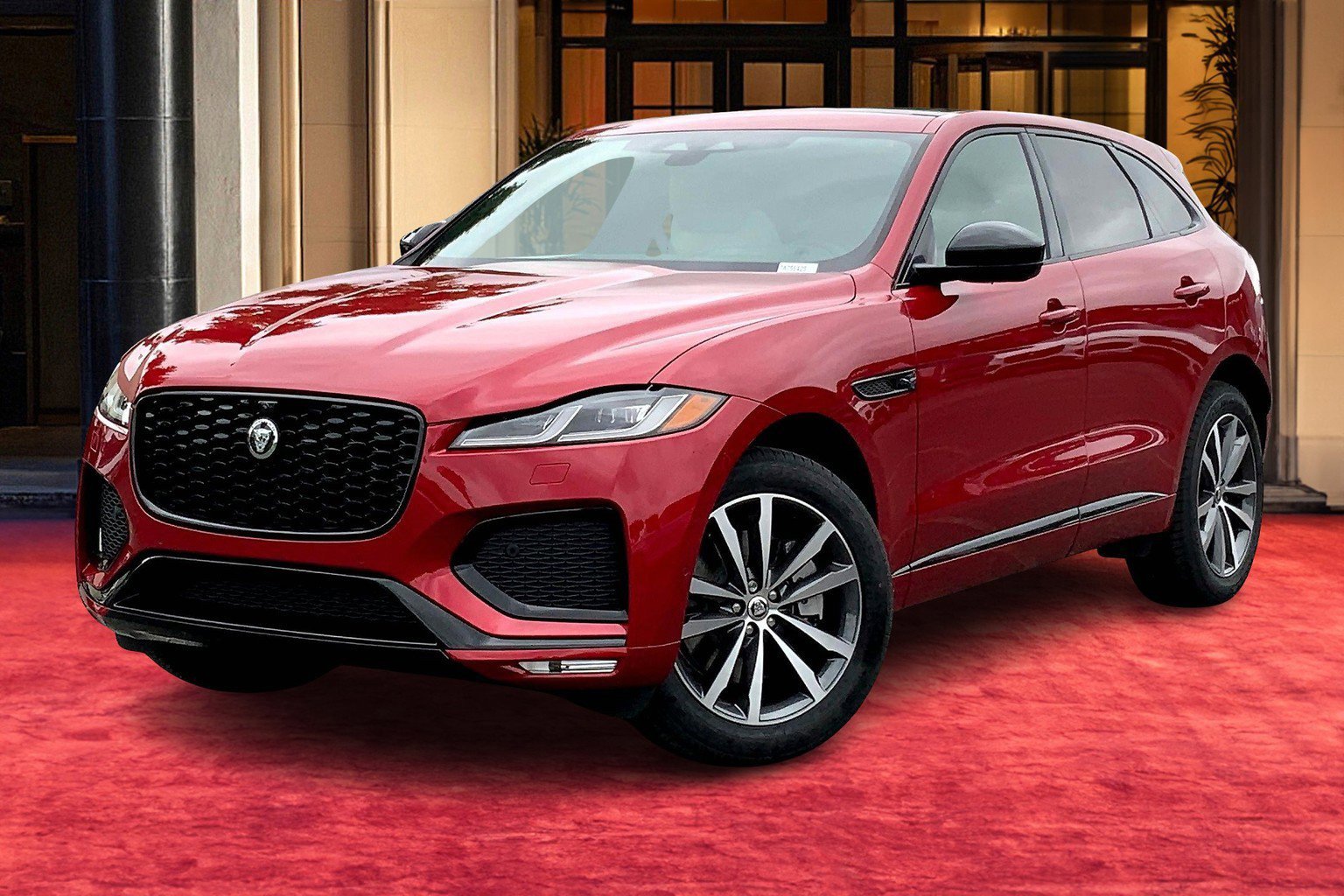 2026 Jaguar F-Pace R-Dynamic S's photo