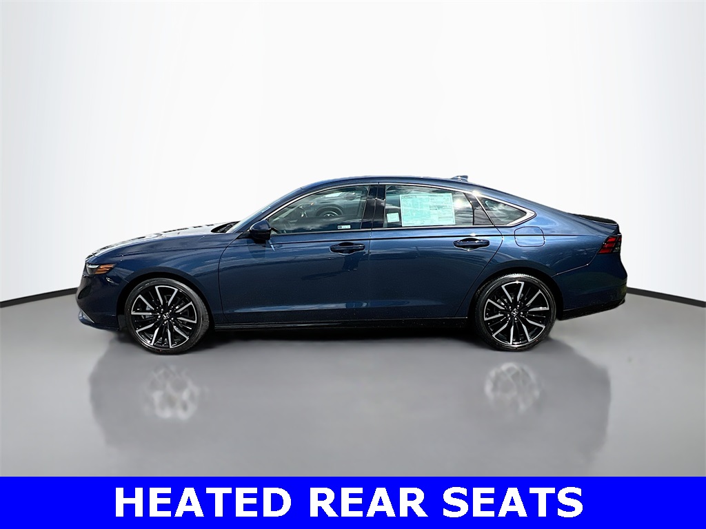 2025 Honda Accord Hybrid Touring photo 3