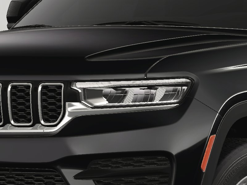 2025 Jeep Grand Cherokee Laredo X photo 13